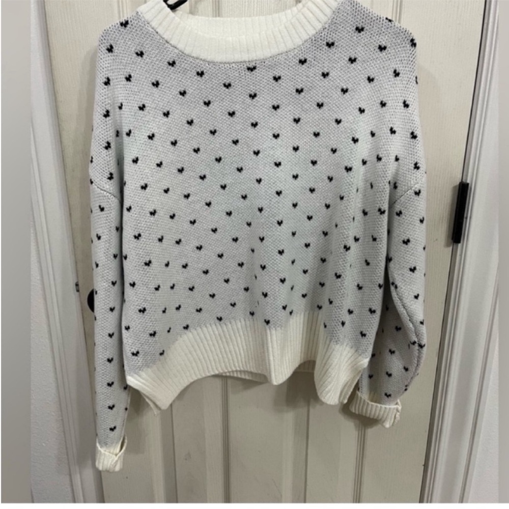 Heart
Pattern
Pullover
Sweater - image 2